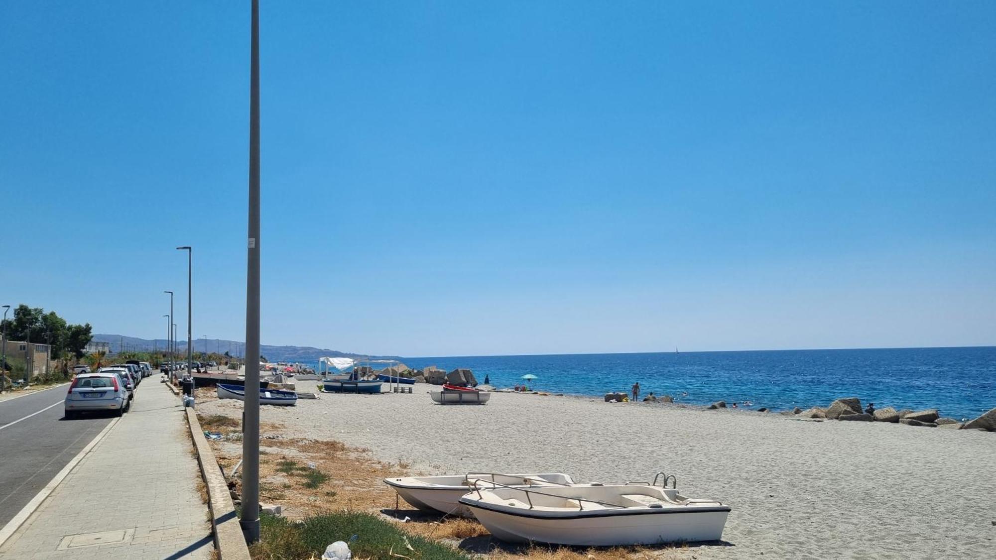 La Casa Sul Viale Lägenhet Reggio di Calabria Exteriör bild