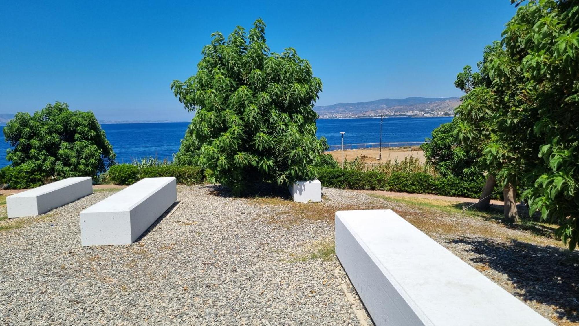 La Casa Sul Viale Lägenhet Reggio di Calabria Exteriör bild