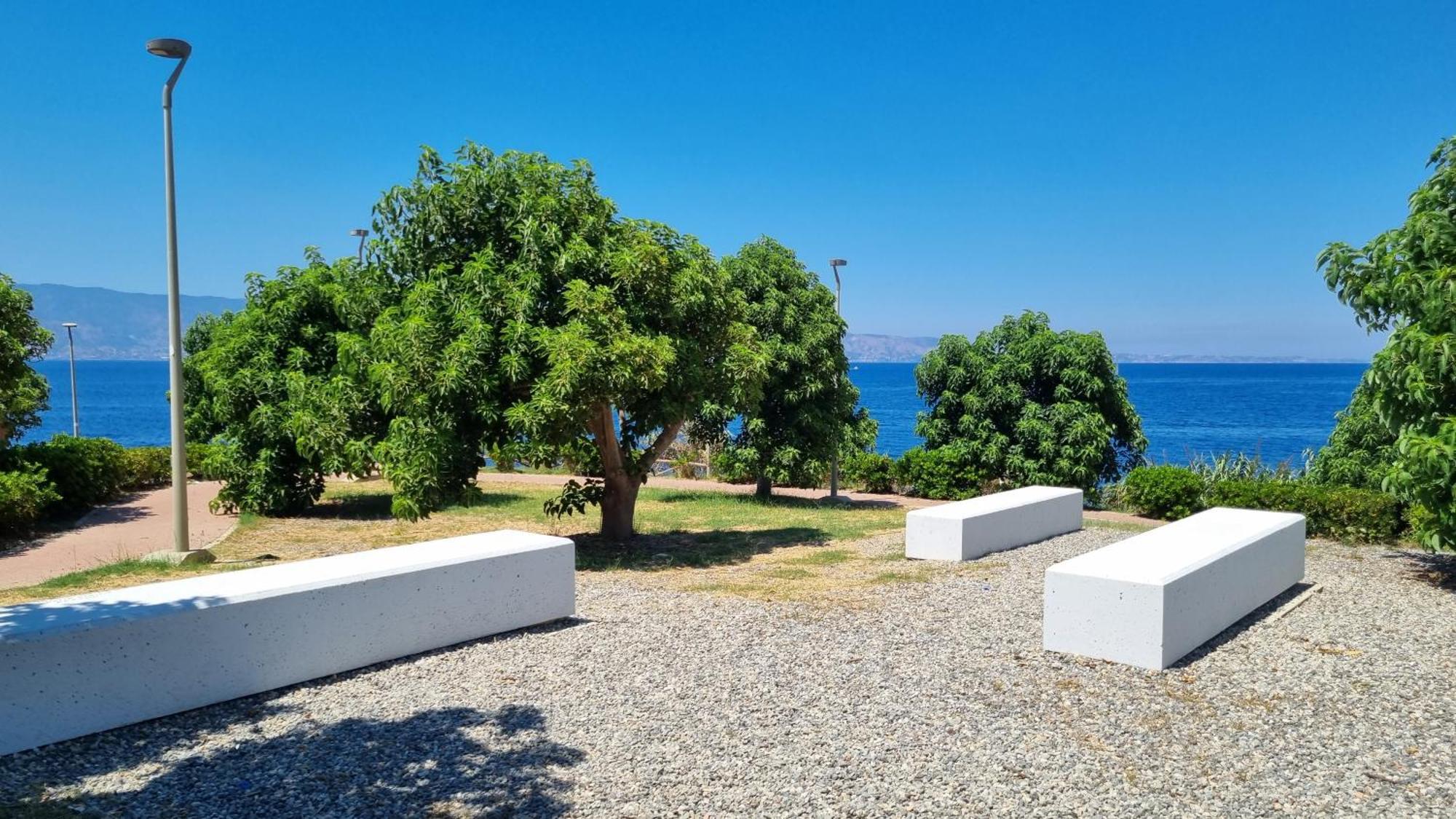 La Casa Sul Viale Lägenhet Reggio di Calabria Exteriör bild