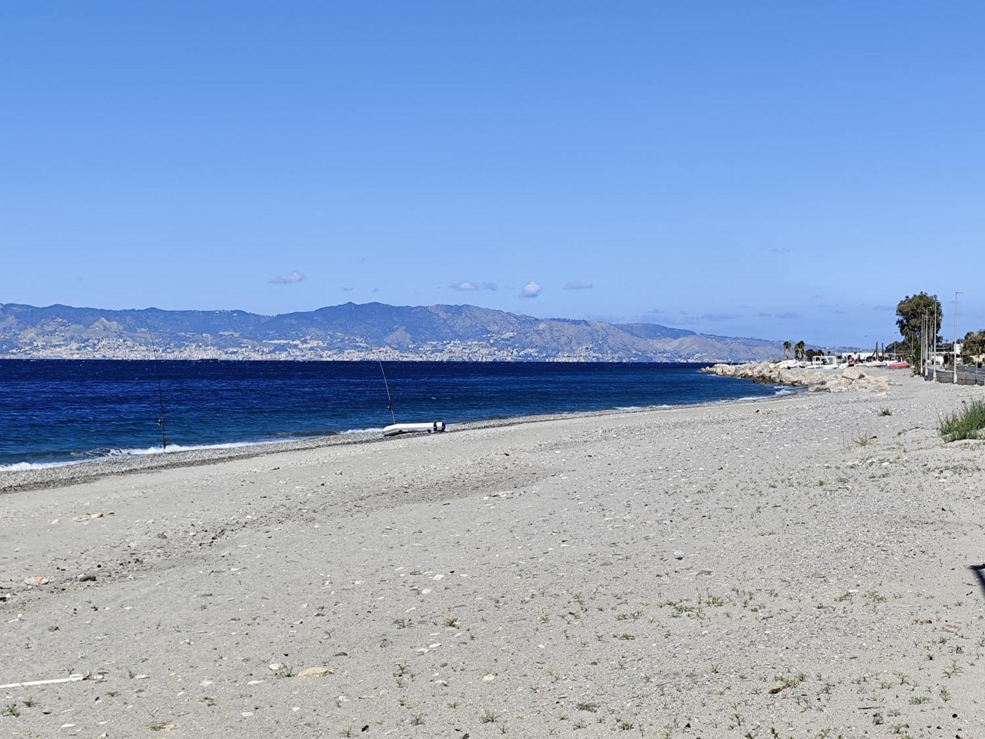 La Casa Sul Viale Lägenhet Reggio di Calabria Exteriör bild